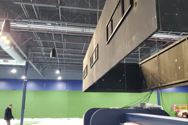 UX2qcEG4quIxqvpZzd5z